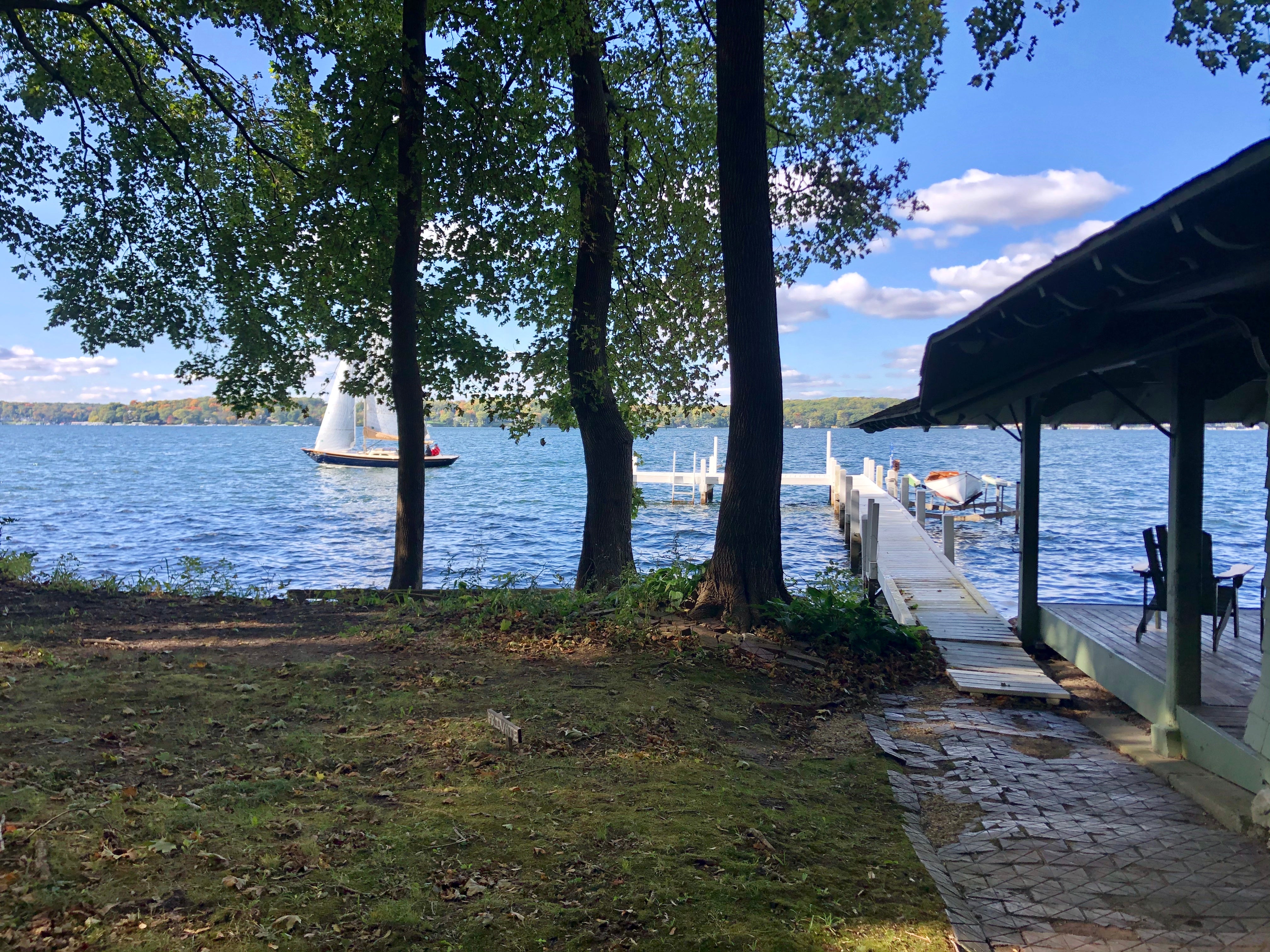 Lake Geneva, USA, Sailboat on Lake